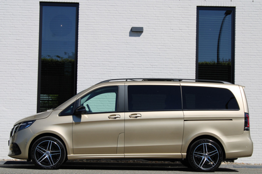 Mercedes-Benz V-Klasse 300d / DC / AMG / 4-Matic / Panorama / 360 Cam / 2x Elec Schuifd / Burmester / Vol Opties / NIEUW!!