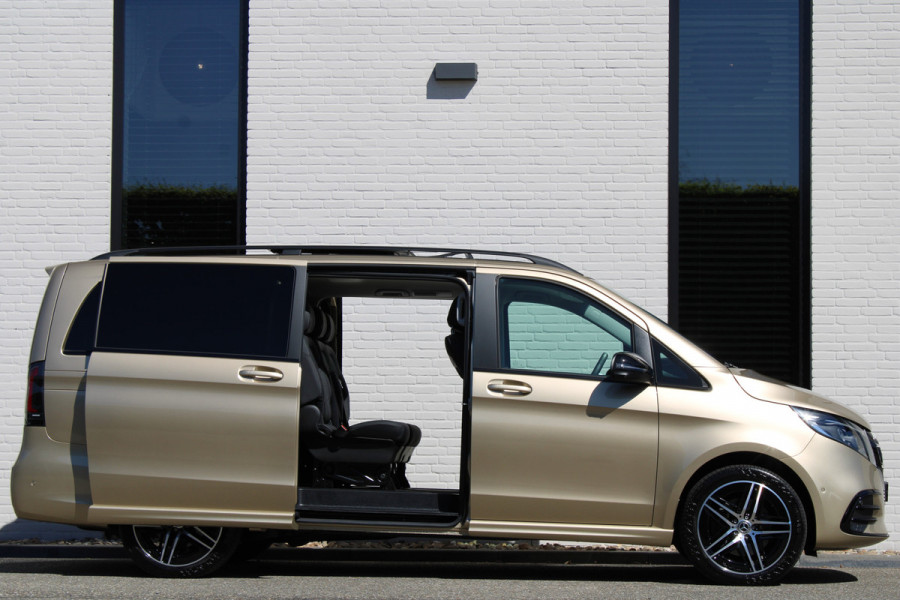 Mercedes-Benz V-Klasse 300d / DC / AMG / 4-Matic / Panorama / 360 Cam / 2x Elec Schuifd / Burmester / Vol Opties / NIEUW!!