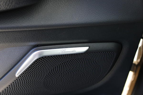 Mercedes-Benz V-Klasse 300d / DC / AMG / 4-Matic / Panorama / 360 Cam / 2x Elec Schuifd / Burmester / Vol Opties / NIEUW!!