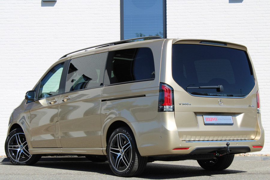 Mercedes-Benz V-Klasse 300d / DC / AMG / 4-Matic / Panorama / 360 Cam / 2x Elec Schuifd / Burmester / Vol Opties / NIEUW!!