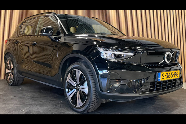Volvo XC40 Recharge Plus 70 kWh|90%SOH|BLACK|ACC|CAMERA|CARPLAY/ANDROID AUTO|STOEL+STUURVERW|ELEK.KLEP|NL-AUTO|NAP|INC.BTW|1e EIG|