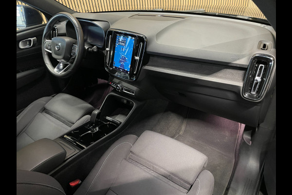 Volvo XC40 Recharge Plus 70 kWh|90%SOH|BLACK|ACC|CAMERA|CARPLAY/ANDROID AUTO|STOEL+STUURVERW|ELEK.KLEP|NL-AUTO|NAP|INC.BTW|1e EIG|