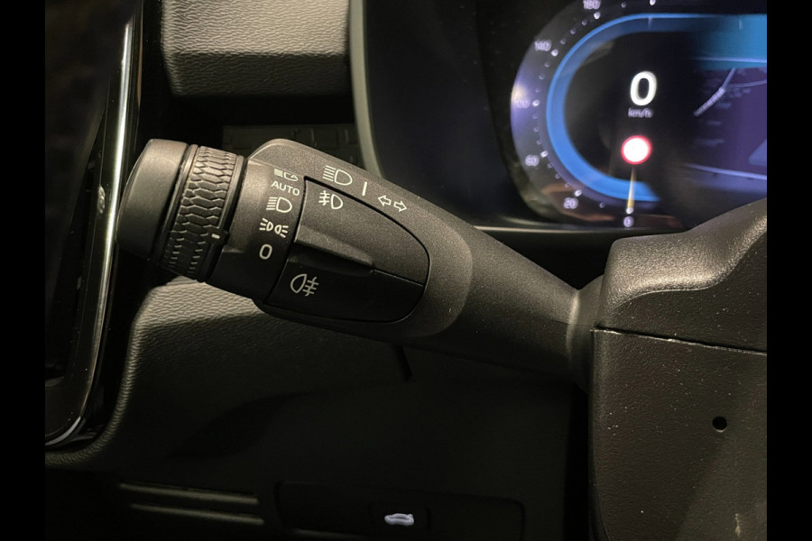 Volvo XC40 Recharge Plus 70 kWh|90%SOH|BLACK|ACC|CAMERA|CARPLAY/ANDROID AUTO|STOEL+STUURVERW|ELEK.KLEP|NL-AUTO|NAP|INC.BTW|1e EIG|