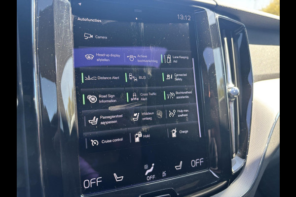 Volvo XC60 2.0 T6 Plug-in hybrid AWD R-Design | Panoramadak | Standkachel | Harman Kardon audio | Stoelverwarming / koeling