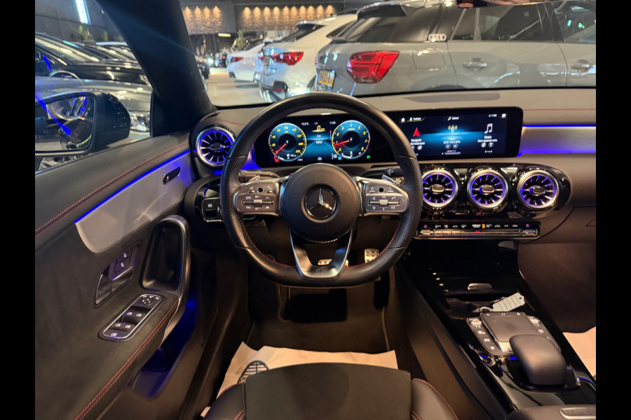 Mercedes-Benz CLA-Klasse 180 AMG|PANO|SFEER|BOMVOL!