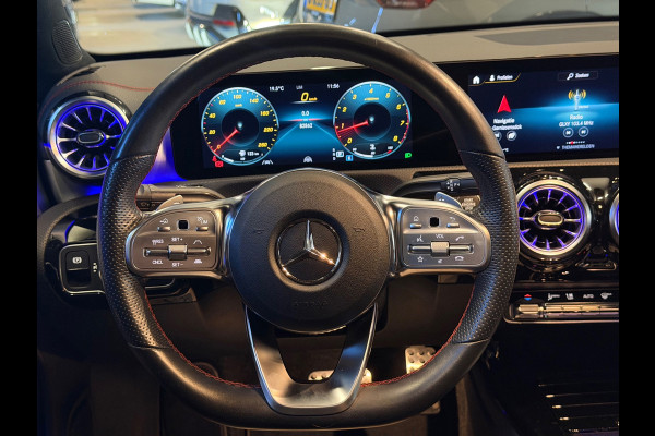Mercedes-Benz CLA-Klasse 180 AMG|PANO|SFEER|BOMVOL!