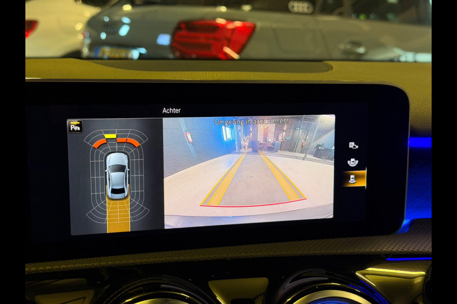 Mercedes-Benz A-Klasse 180 AMG|PANO|SFEER|BOMVOL!