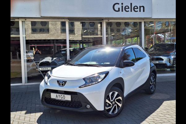 Toyota Aygo X 1.0 VVT-i S-CVT Automaat Pulse Bi-Tone | Stoelverwarming, Airconditioning, 17 inch, CarPlay, Adaptive cruise control
