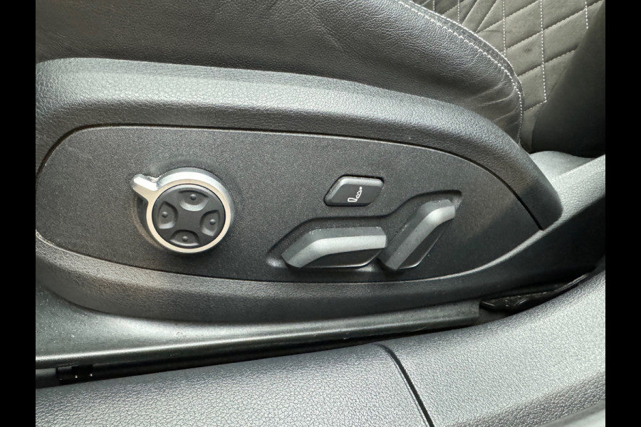 Audi A4 Avant 45 TFSI quattro 3x S Line Pano|RS seat|HUD|VOL
