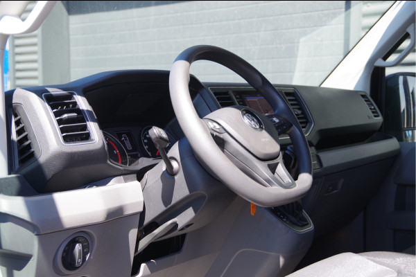 Volkswagen Crafter 35 2.0 TDI L3H3 Highline AUT. LED, TREKHAAK, GEV. ERGO ACTIVE STOEL, CAMERA, AIRCO, MISTLAMPEN