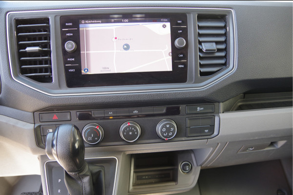Volkswagen Crafter 35 2.0 TDI L3H3 Highline AUT. LED, TREKHAAK, GEV. ERGO ACTIVE STOEL, CAMERA, AIRCO, MISTLAMPEN