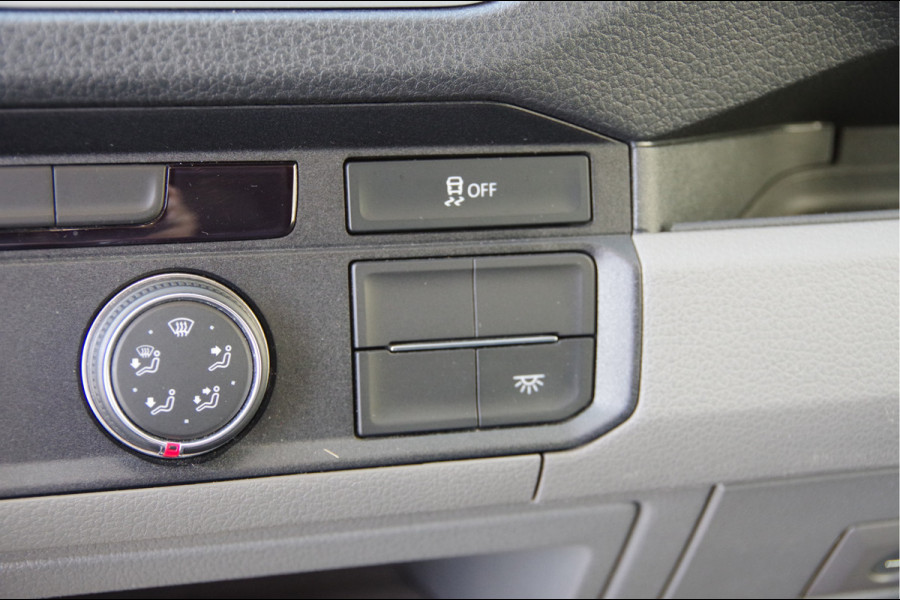 Volkswagen Crafter 35 2.0 TDI L3H3 Highline AUT. LED, TREKHAAK, GEV. ERGO ACTIVE STOEL, CAMERA, AIRCO, MISTLAMPEN