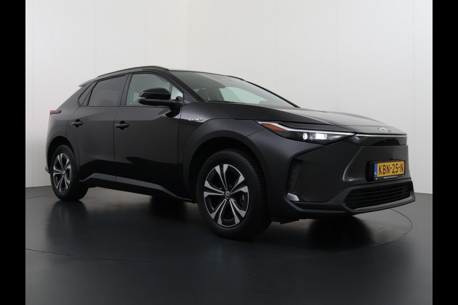 Toyota Bz4x Dynamic 71 kWh | LEKKER COMPLEET EN RIJKLAAR GEPRIJSD incl. 10 jr. TOYOTA GARANTIE