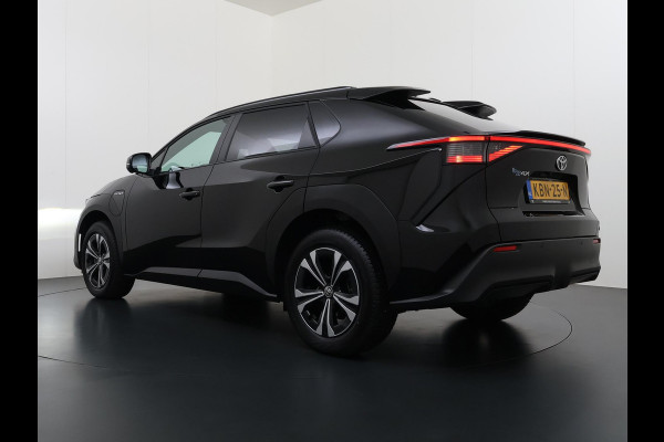 Toyota Bz4x Dynamic 71 kWh | LEKKER COMPLEET EN RIJKLAAR GEPRIJSD incl. 10 jr. TOYOTA GARANTIE