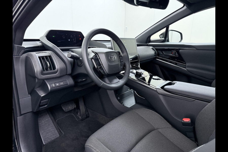 Toyota Bz4x Dynamic 71 kWh | LEKKER COMPLEET EN RIJKLAAR GEPRIJSD incl. 10 jr. TOYOTA GARANTIE
