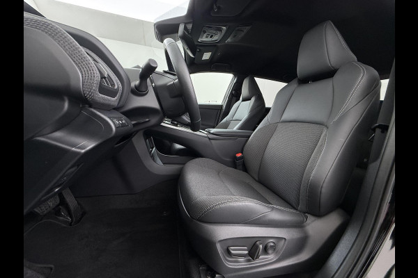 Toyota Bz4x Dynamic 71 kWh | LEKKER COMPLEET EN RIJKLAAR GEPRIJSD incl. 10 jr. TOYOTA GARANTIE
