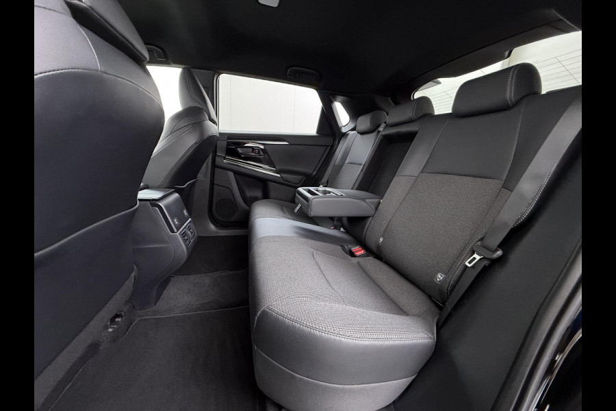 Toyota Bz4x Dynamic 71 kWh | LEKKER COMPLEET EN RIJKLAAR GEPRIJSD incl. 10 jr. TOYOTA GARANTIE