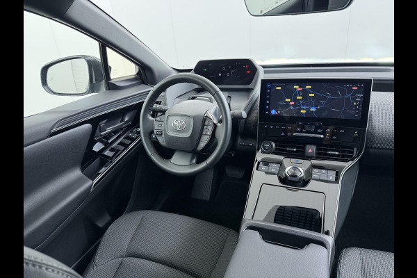 Toyota Bz4x Dynamic 71 kWh | LEKKER COMPLEET EN RIJKLAAR GEPRIJSD incl. 10 jr. TOYOTA GARANTIE