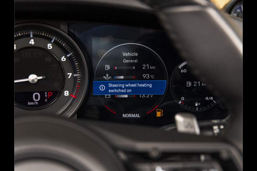Porsche 911 Cabrio 3.0 Carrera S BOSE | PDCC | 18WEG | SPORTDESIGN