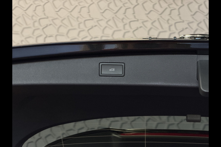 Volkswagen Tiguan 1.5 eHYBRID 272 PK NW AUTO R-LINE VW.TREKHAAK BLACK PANO XL.NAVI STOEL/STUUR VERW. BLACK.STYLE 360.CAM ELEK.KLEP MATRIX.LED 20'' PHEV PLUG IN HYBRID ✅Top Auto's Wijchen , 30 Jaar Specialist in Volkswagen  : Alle Type's : R-Line Edition / Style / First Edition / Highline / Life , Zowel PHEV / HEV / MHEV / Benzine ✅