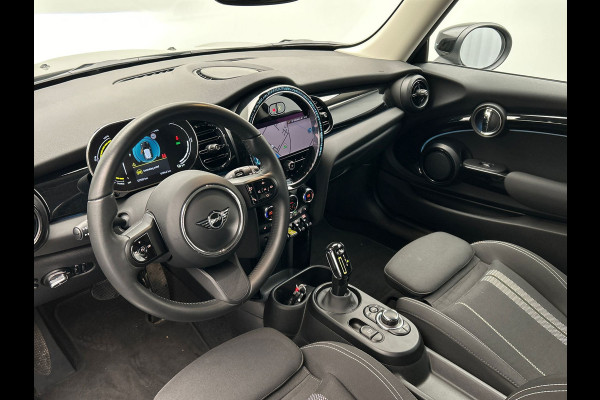 MINI Mini Electric Essential 33 kWh | Apple/Carplay | Stoelverwarming | Climate/Control