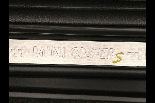 MINI Mini Electric Essential 33 kWh | Apple/Carplay | Stoelverwarming | Climate/Control