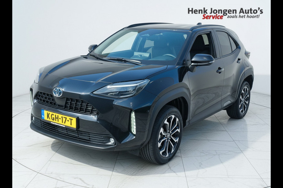 Toyota Yaris Cross 1.5 Hybrid 115 First Edition Rijklaar + Fabrieksgarantie Henk Jongen Auto's in Helmond,  al 50 jaar service zoals 't hoort!