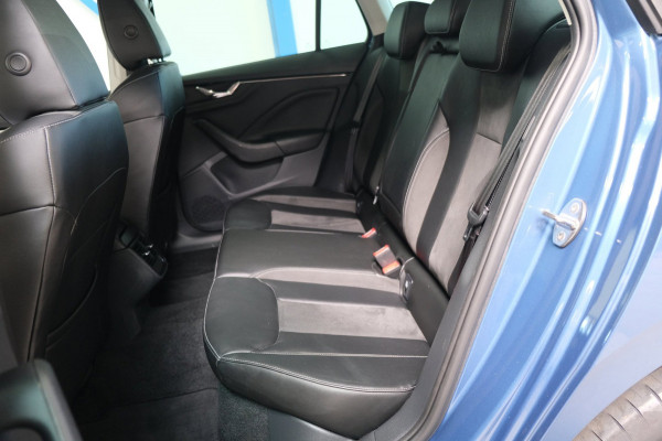 Škoda Kamiq 1.0 TSI Business Edition Automaat - N.A.P. Airco, Cruise, Virtual Display, Camera, PDC, Trekhaak.