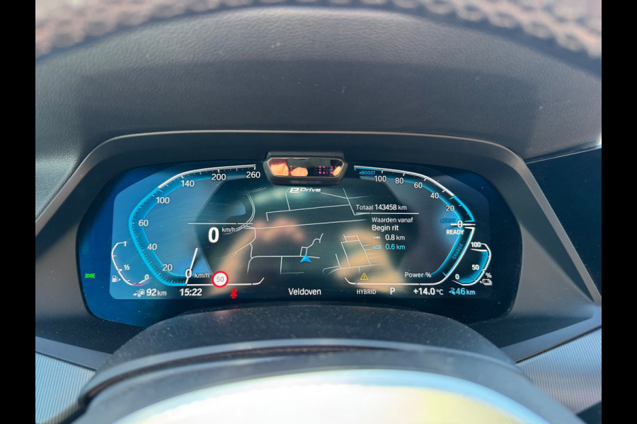 BMW X5 XDrive45e High Executive HUD Pano 360 Trekhaak MAXTON