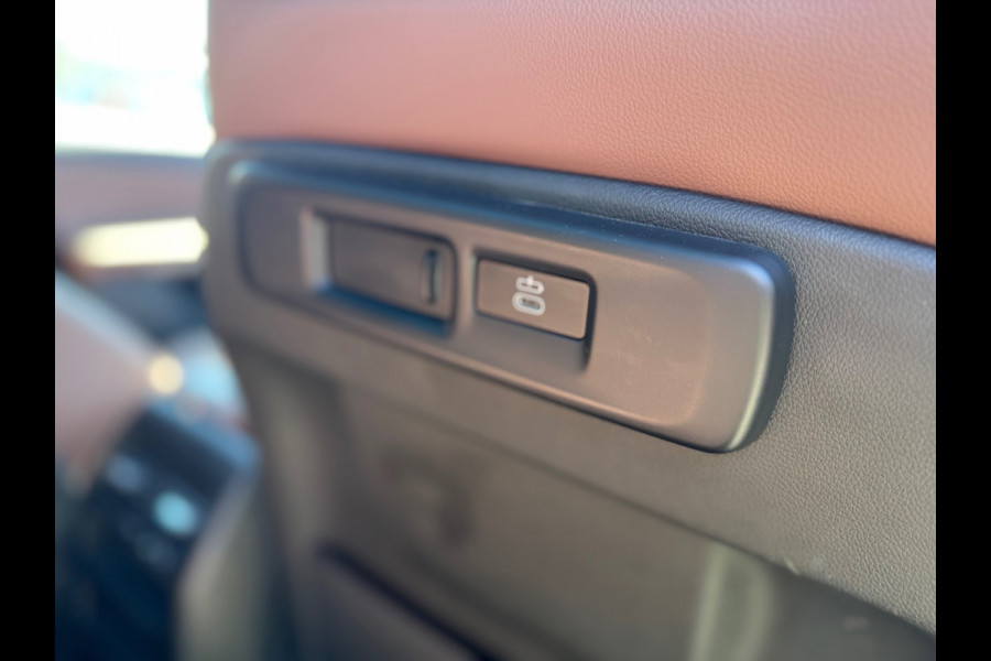 BMW X5 XDrive45e High Executive HUD Pano 360 Trekhaak MAXTON