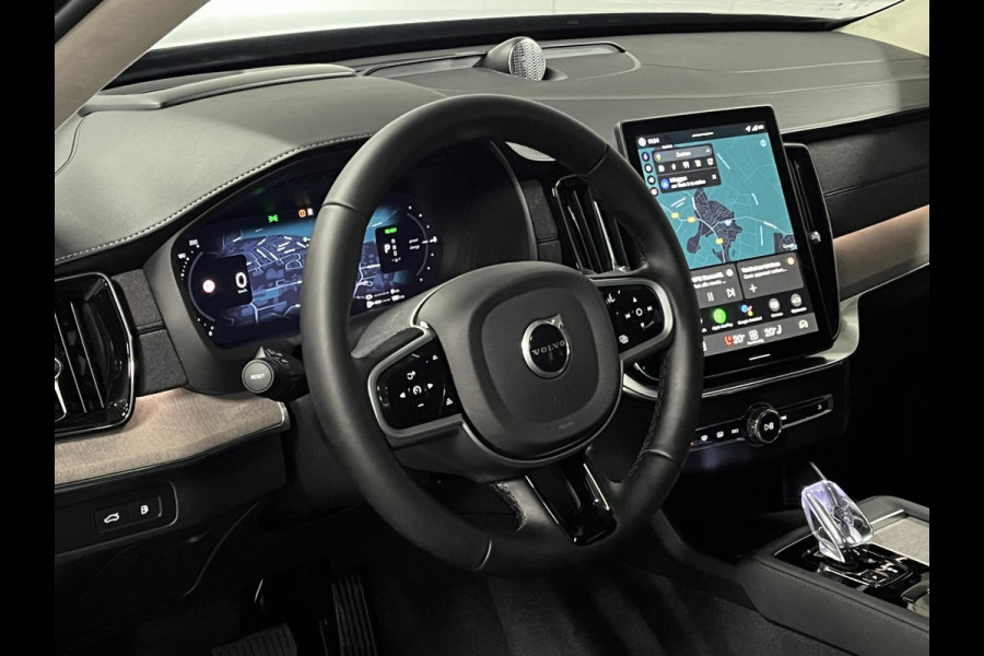 Volvo XC90 T8 AWD Ultra Dark Luchtvering | Massage | Bowers & Wilkins | Trekhaak | Adapt. Cruise | Stoelventilatie | 22" wielen | 360 camera | Head-up