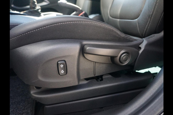 Opel Crossland X 1.2 Turbo Ultimate Leder interieur