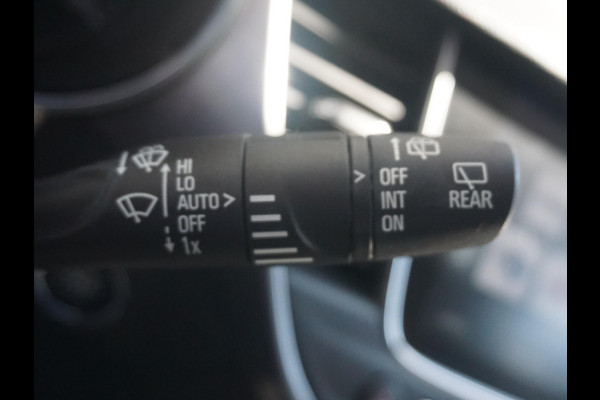 Opel Crossland X 1.2 Turbo Ultimate Leder interieur