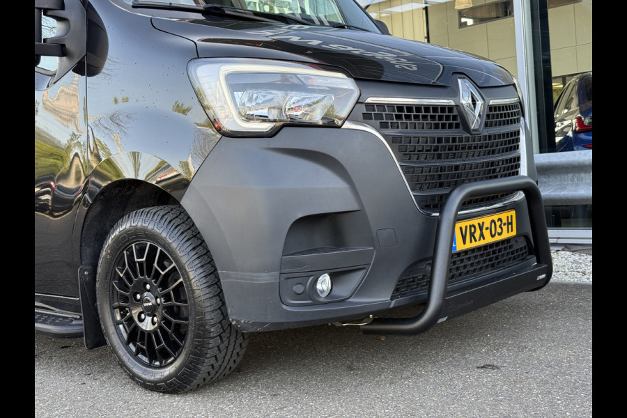 Renault Master T35 2.3 dCi 150 L2H2 ZB-Edition | Trekhaak | Carplay | Treeplanken | 18'' Sportvelgen