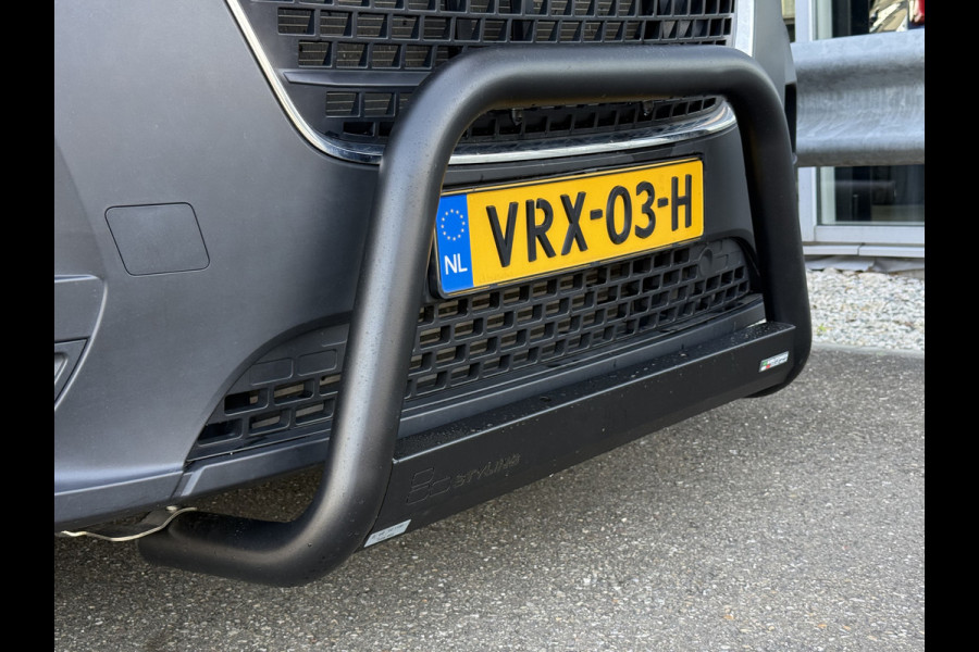 Renault Master T35 2.3 dCi 150 L2H2 ZB-Edition | Trekhaak | Carplay | Treeplanken | 18'' Sportvelgen