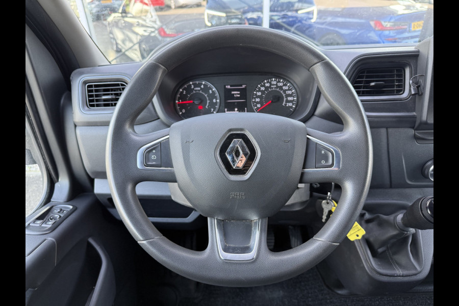 Renault Master T35 2.3 dCi 150 L2H2 ZB-Edition | Trekhaak | Carplay | Treeplanken | 18'' Sportvelgen
