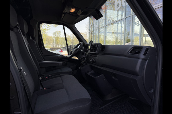 Renault Master T35 2.3 dCi 150 L2H2 ZB-Edition | Trekhaak | Carplay | Treeplanken | 18'' Sportvelgen