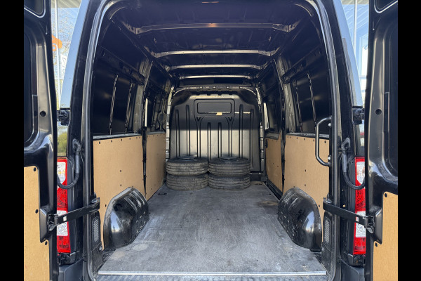 Renault Master T35 2.3 dCi 150 L2H2 ZB-Edition | Trekhaak | Carplay | Treeplanken | 18'' Sportvelgen