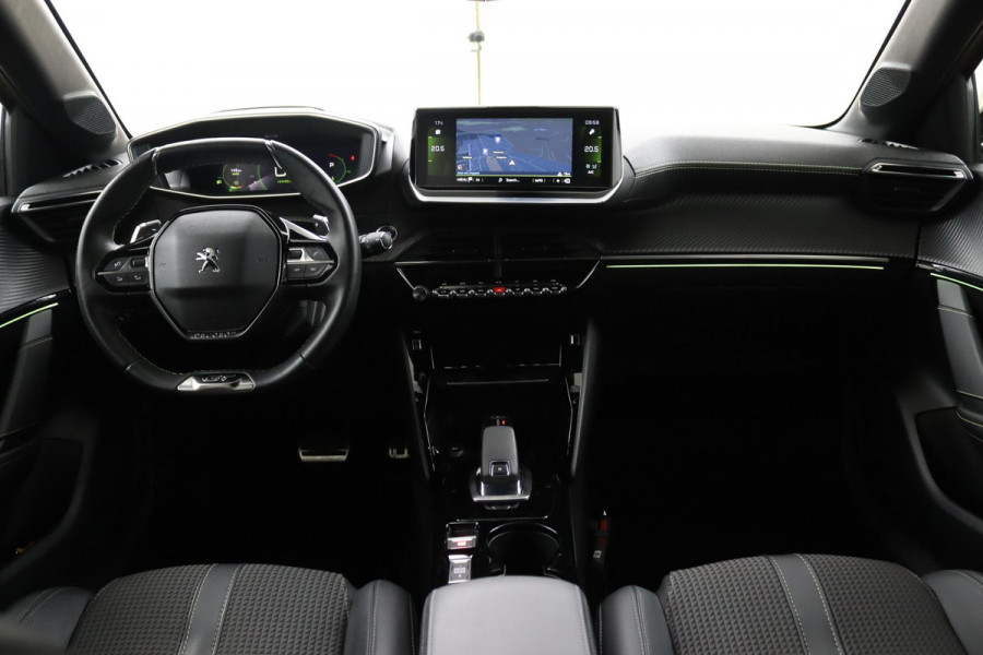 Peugeot 208 1.2 GT*AUTOM.*ECC*CRUISE*NAVI*CAM*CARPLAY