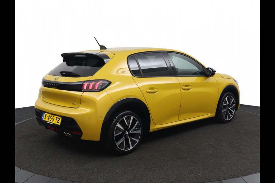 Peugeot 208 1.2 GT*AUTOM.*ECC*CRUISE*NAVI*CAM*CARPLAY