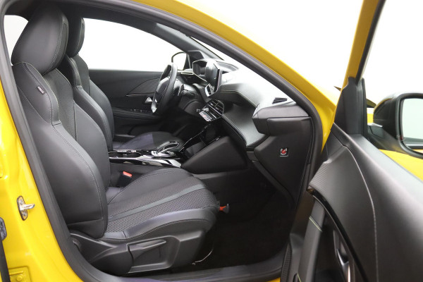 Peugeot 208 1.2 GT*AUTOM.*ECC*CRUISE*NAVI*CAM*CARPLAY