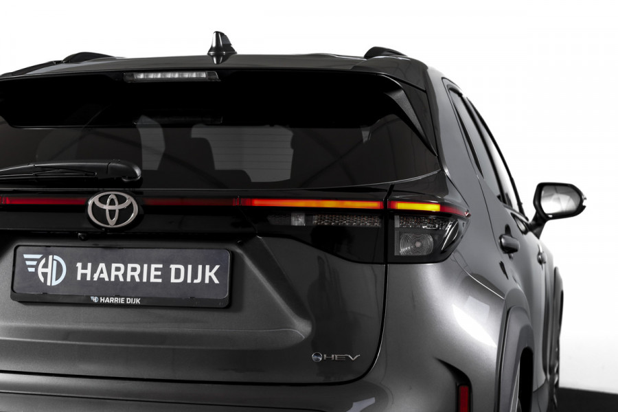 Toyota Yaris Cross 1.5 Hybrid 115 Dynamic | Dig.Cockpit | Adapt.Cruise | Stoel-+stuurverwarming | Camera | PDC | NAV+App.Connect | Auto.Airco | LM 17" | 6966