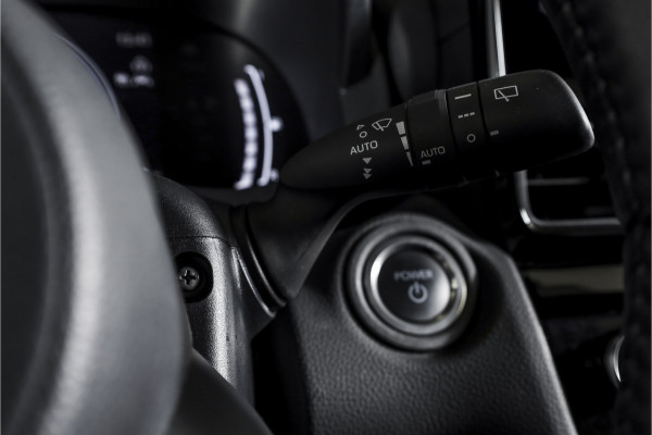 Toyota Yaris Cross 1.5 Hybrid 115 Dynamic | Dig.Cockpit | Adapt.Cruise | Stoel-+stuurverwarming | Camera | PDC | NAV+App.Connect | Auto.Airco | LM 17" | 6966