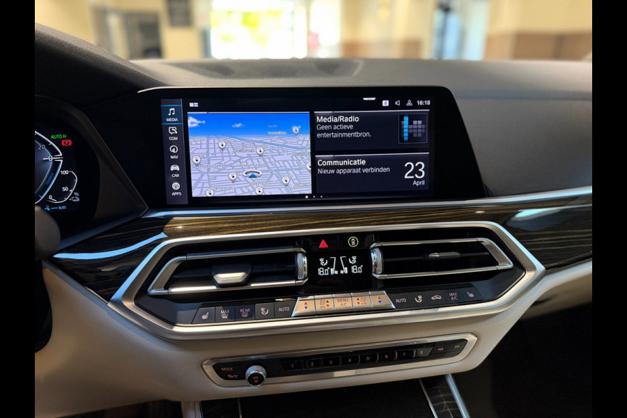 BMW X5 XDrive45e High Executive|Crystal Pook|Skylounge|Leder|HuD