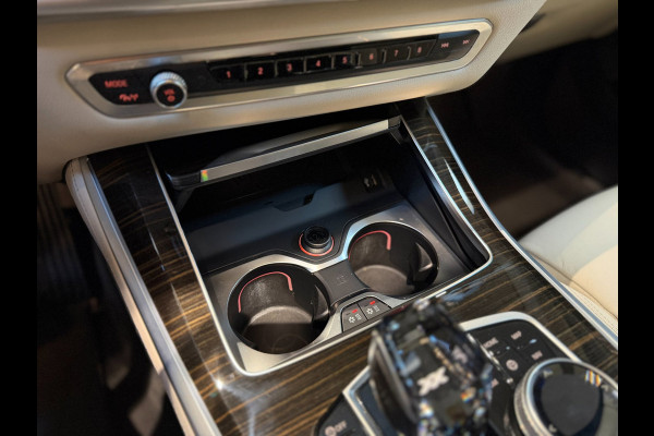 BMW X5 XDrive45e High Executive|Crystal Pook|Skylounge|Leder|HuD