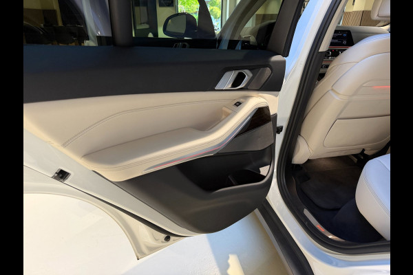 BMW X5 XDrive45e High Executive|Crystal Pook|Skylounge|Leder|HuD