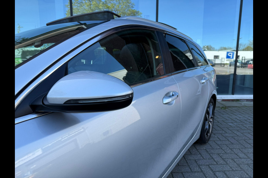 Kia Ceed Sportswagon 1.0 T-GDi ExecutiveLine - Panoramadak - Navi - Climate - Org.NL