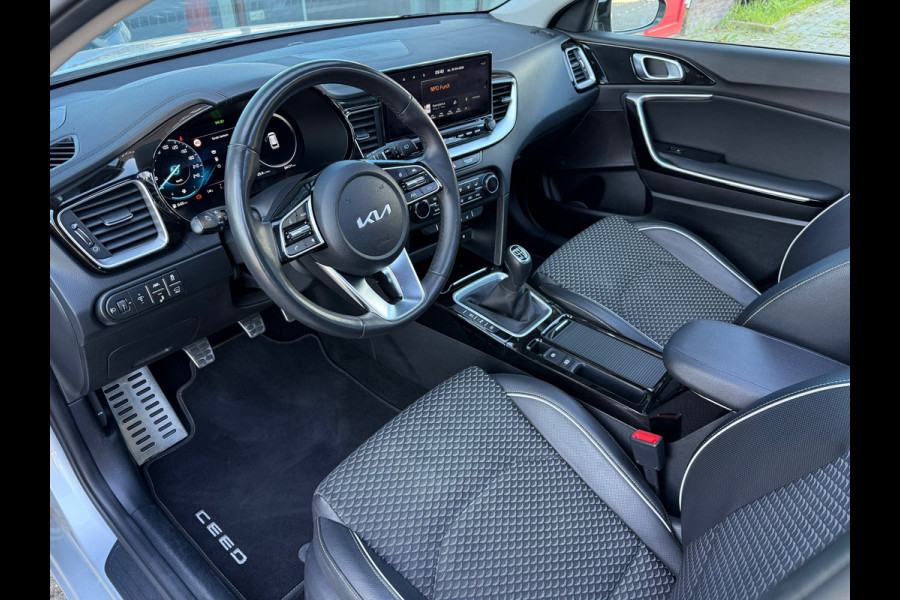 Kia Ceed Sportswagon 1.0 T-GDi ExecutiveLine - Panoramadak - Navi - Climate - Org.NL