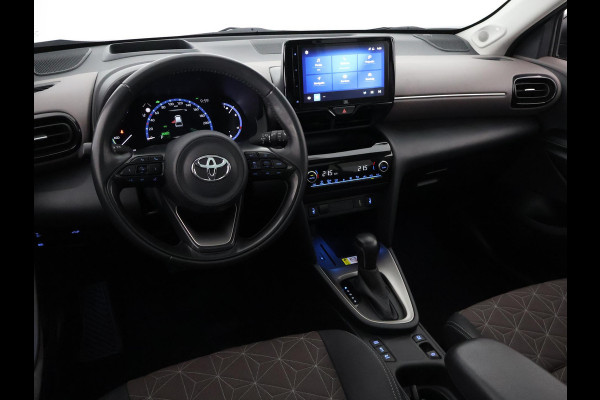 Toyota Yaris Cross 1.5 Hybrid Executive Bi-Tone | Panoramadak | Apple Carplay & AndroidAUTO | Dodehoek Detectie