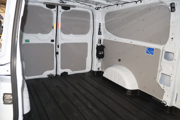 Ford Transit Custom 2.0 TDci 136pk L2 H1 Trend Airco Apple Carplay Camera (koelwagen in productie)